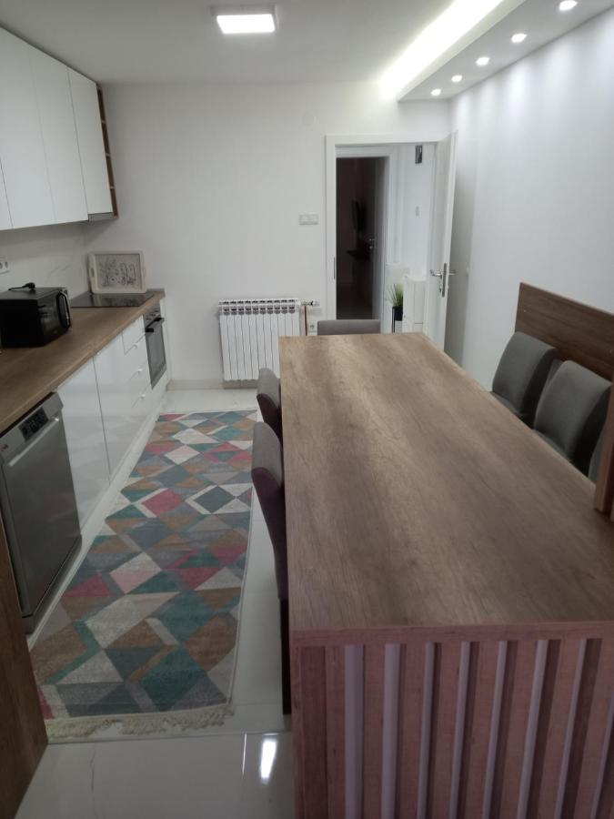 Apartments Natural And Bungalows 2 Sarajevo Bagian luar foto