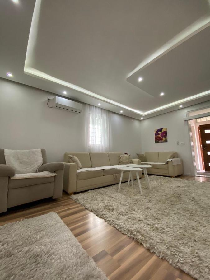 Apartments Natural And Bungalows 2 Sarajevo Bagian luar foto