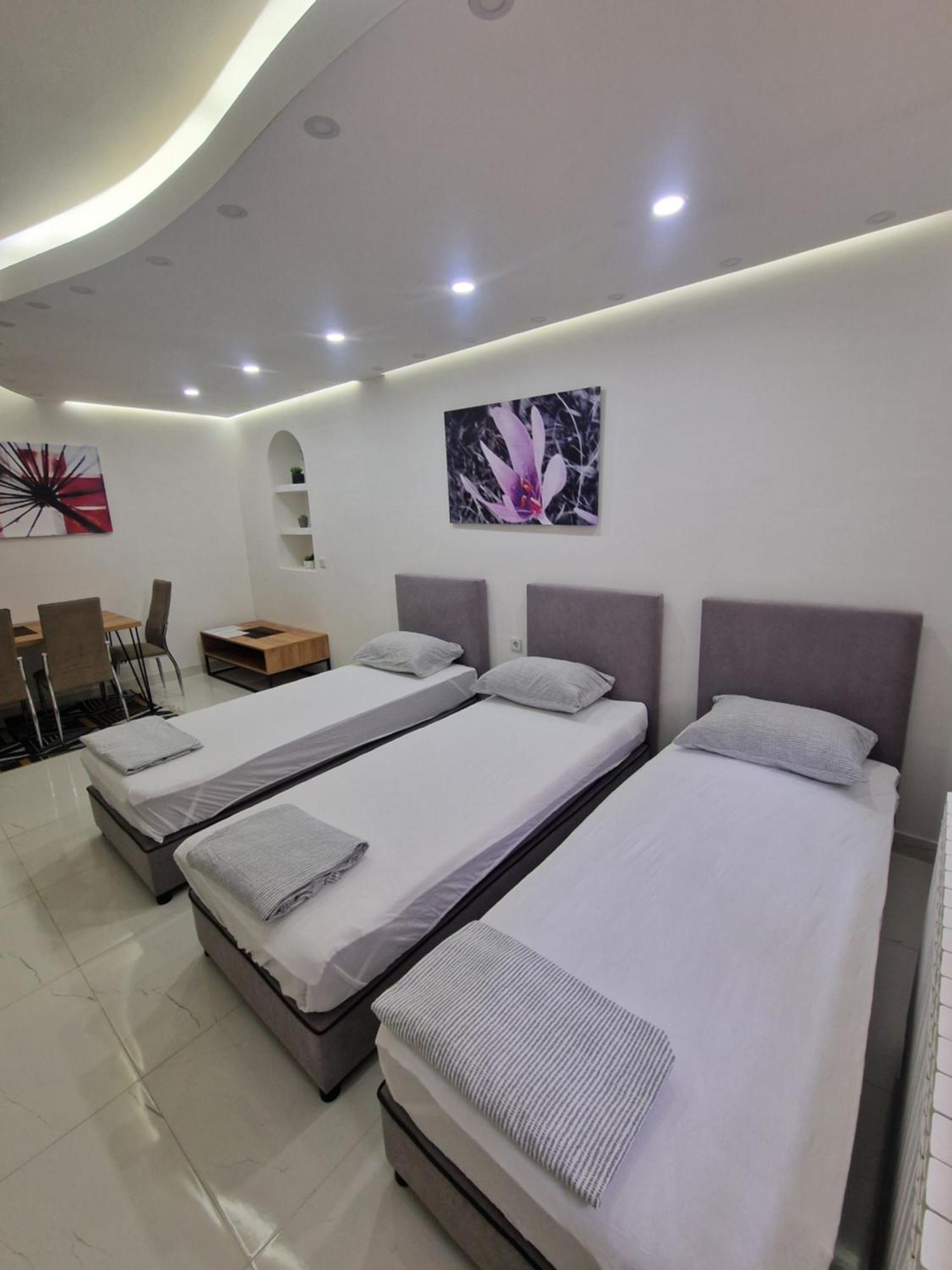 Apartments Natural And Bungalows 2 Sarajevo Bagian luar foto
